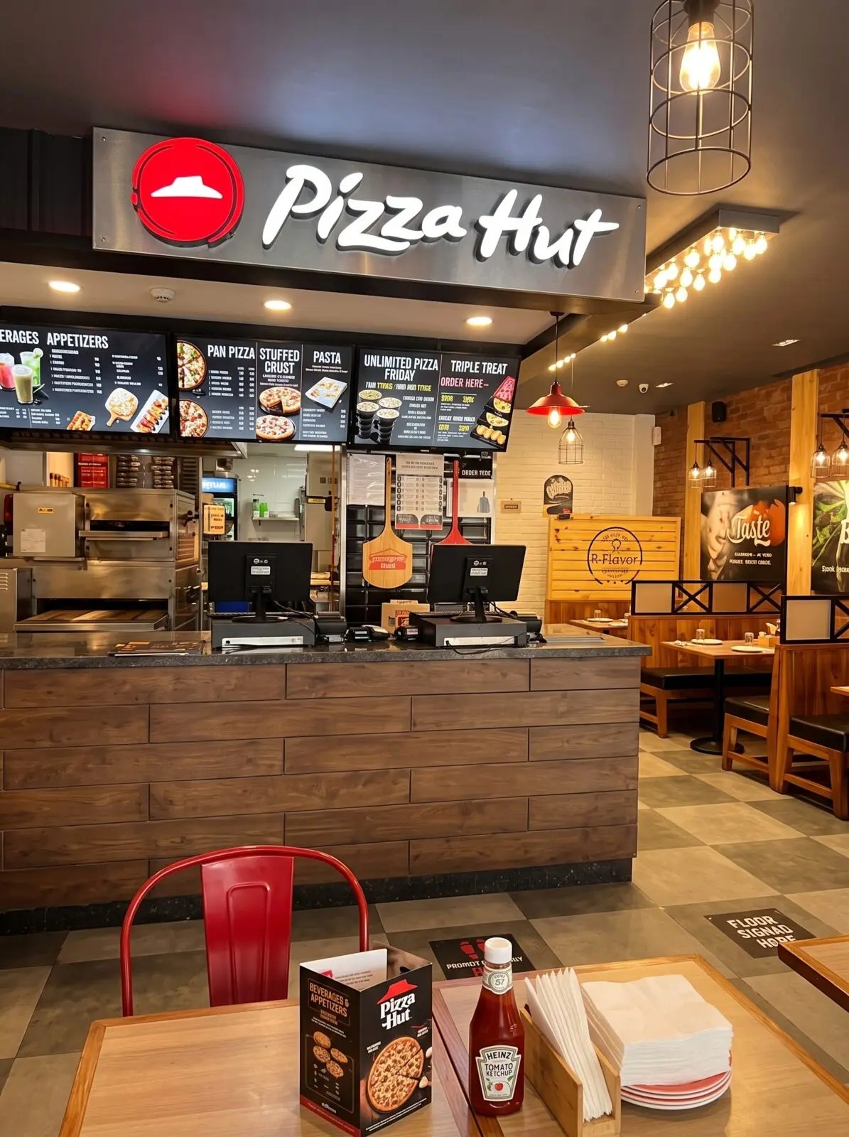Pizza Hut